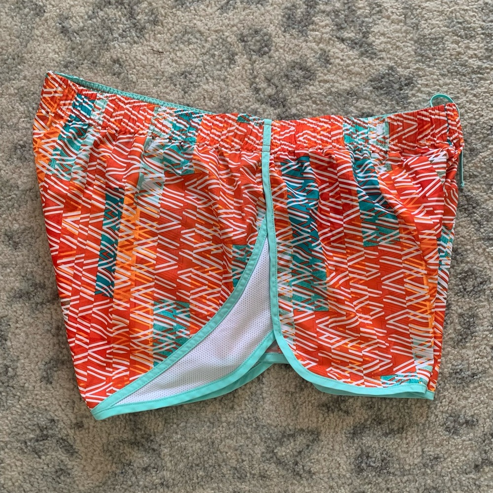 Running shorts XL